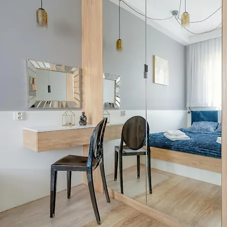 Apartment Urban Chic - One Bedroom - Gdanska