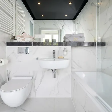 Urban Chic - One Bedroom - Gdanska * Lodz